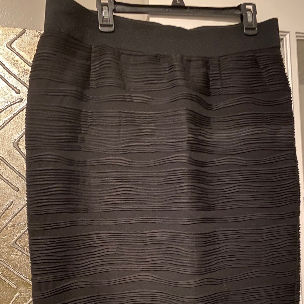 Black stretch skirt - dressy by Alfani